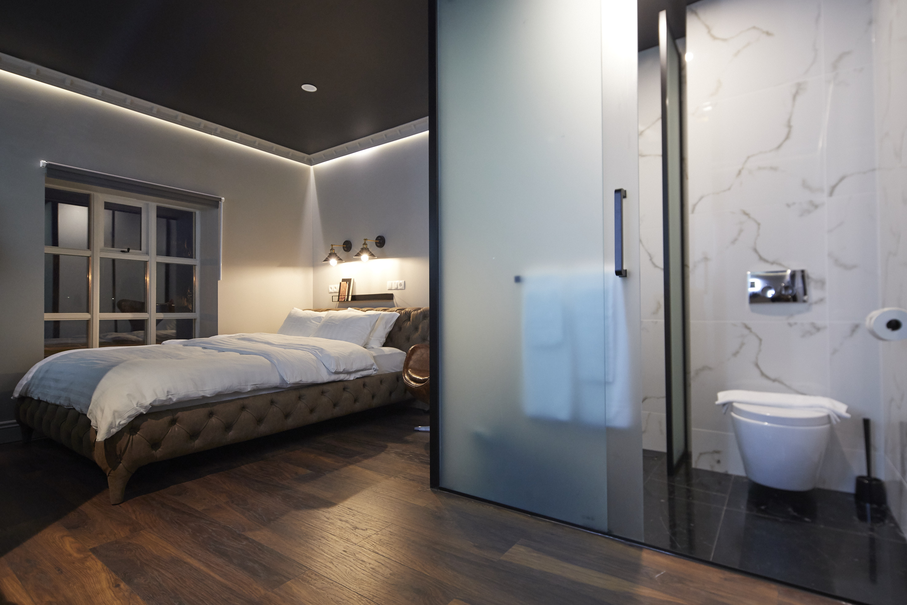 A microsuite